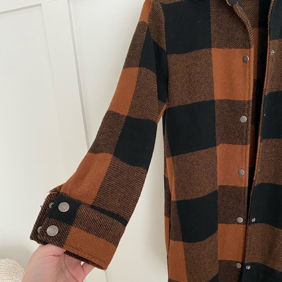 BB Dakota Plaid Jacket - Picture 7 of 8